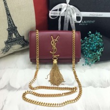 YSL Kleine Ledertasche mit Quaste und Kette, 17 cm, Burgund