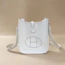 Hermes Mini Evelyne TPM Tasche Weiß
